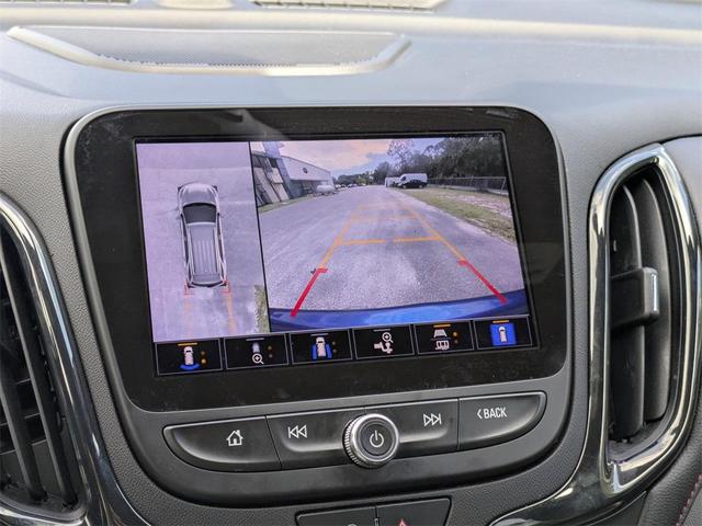 Photo of 2022 Blue Glow Metallic Chevrolet Equinox