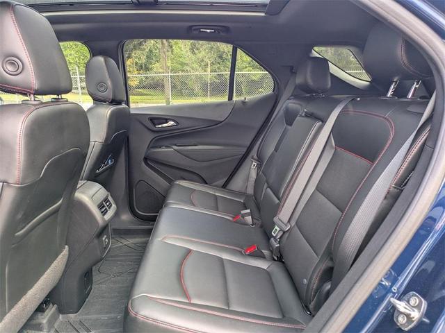 Photo of 2022 Blue Glow Metallic Chevrolet Equinox