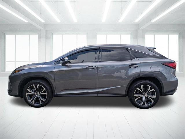 Photo of 2022 Gray Lexus RX 350