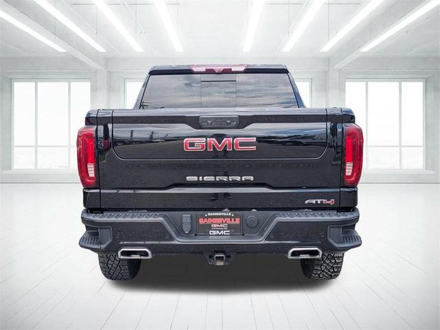 Photo of 2022 Onyx Black GMC Sierra 1500