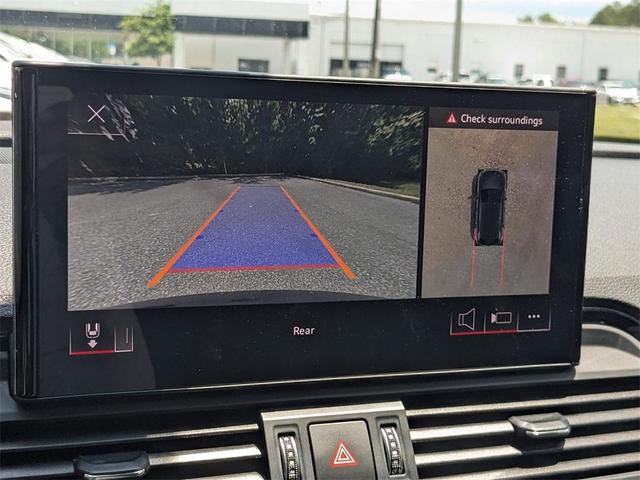 Photo of 2023 Daytona Gray Pearl Effect Audi Q5