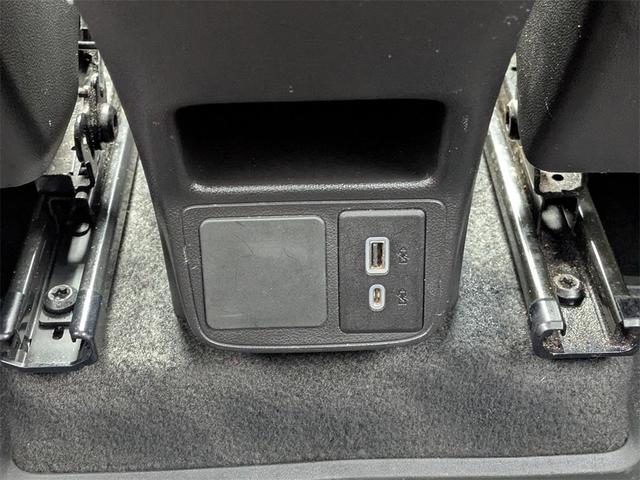 Photo of 2020 Summit White Buick Encore GX