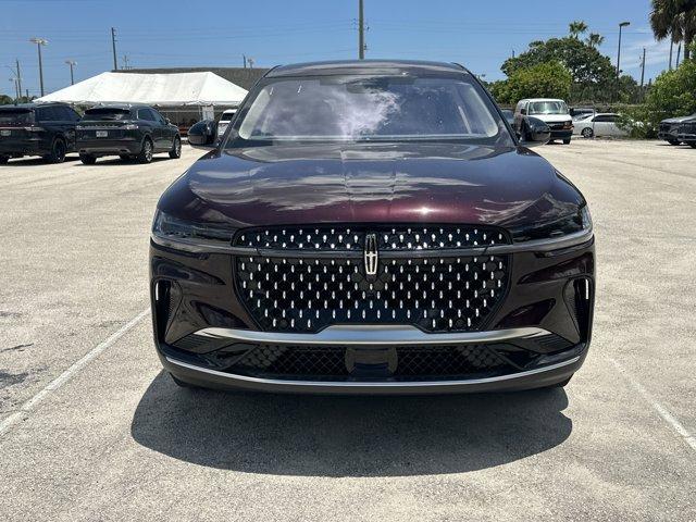 Photo of 2025 Diamond Red Lincoln Nautilus