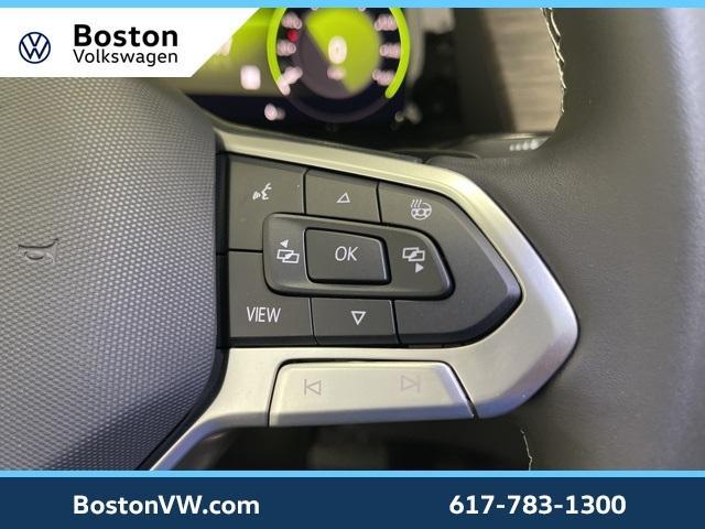 Photo of 2025 Pure Gray Volkswagen Atlas