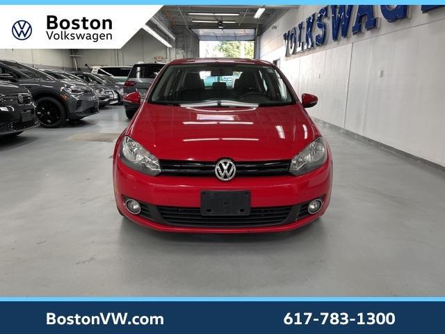 Photo of 2014 Tornado Red Volkswagen Golf