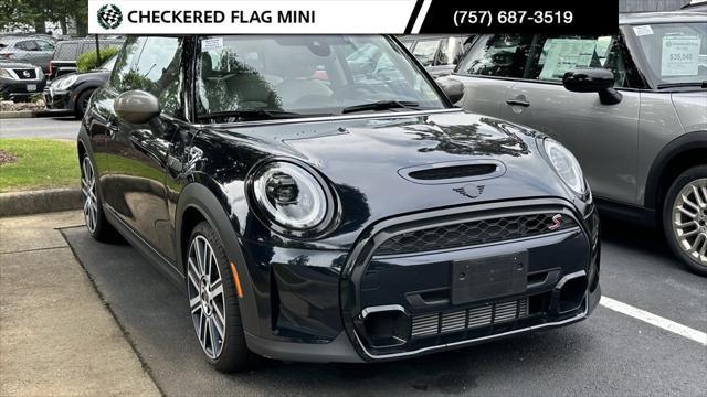 2024 MINI Hardtop