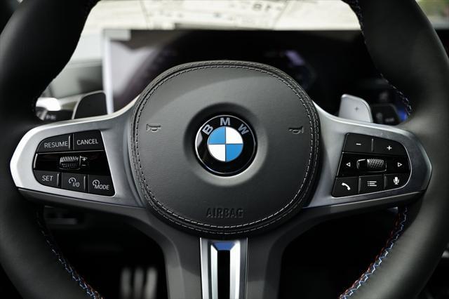 Photo of 2026 Tanzanite Blue II Metallic BMW X7