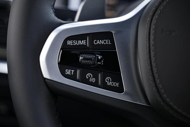 Photo of 2026 Manhattan Green Metallic BMW X5