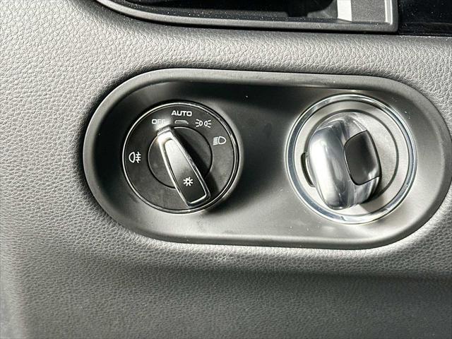 Photo of 2024 Volcano Grey Metallic Porsche Macan