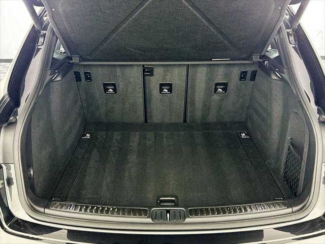 Photo of 2024 Volcano Grey Metallic Porsche Macan