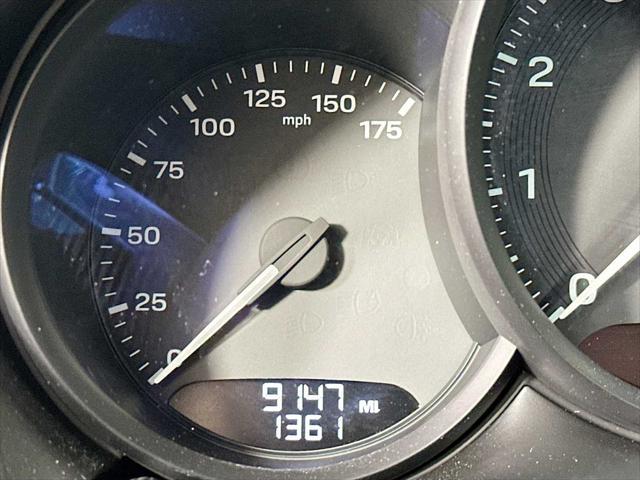Photo of 2024 Volcano Grey Metallic Porsche Macan