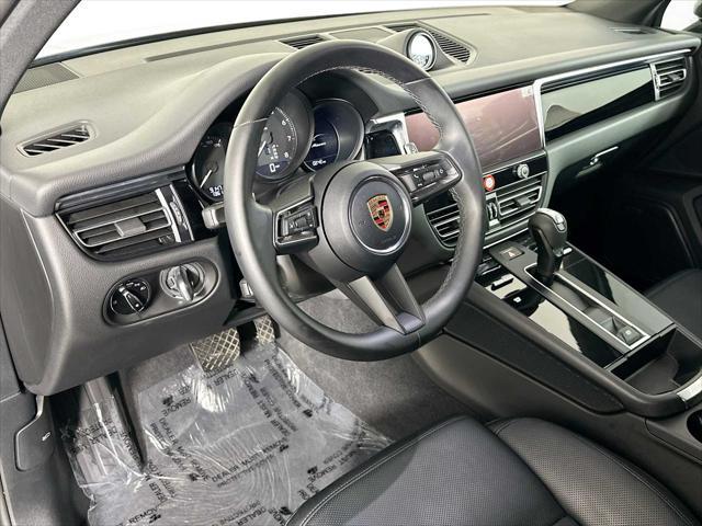 Photo of 2024 Volcano Grey Metallic Porsche Macan