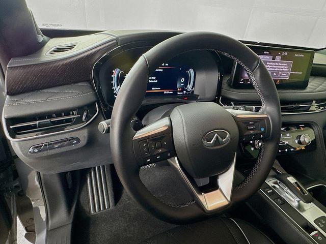 Photo of 2025 Harbor Gray/Obsidian Black INFINITI QX60