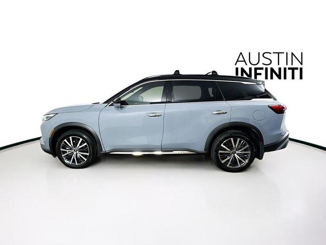 Photo of 2025 Harbor Gray/Obsidian Black INFINITI QX60