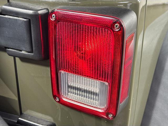 Photo of 2015 Tank Clearcoat Jeep Wrangler Unlimited