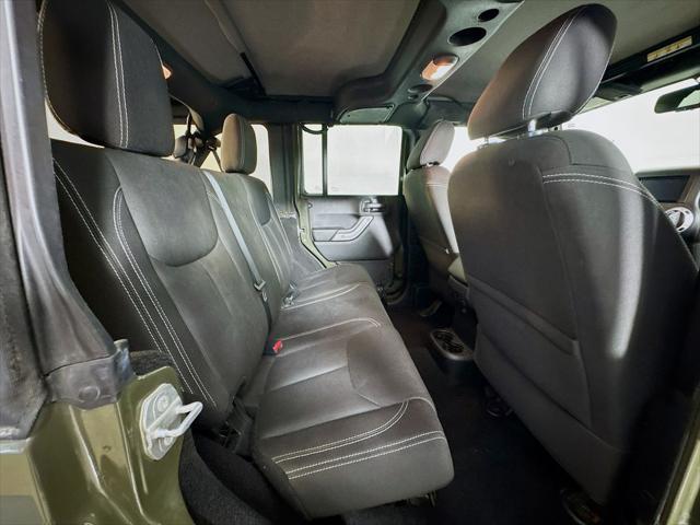 Photo of 2015 Tank Clearcoat Jeep Wrangler Unlimited