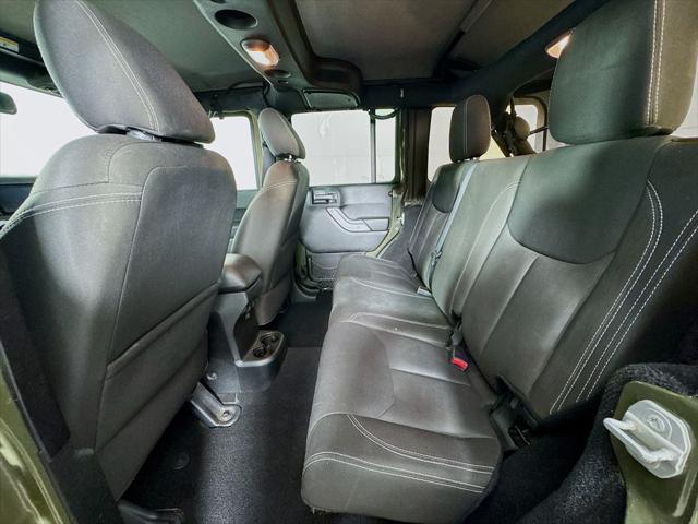 Photo of 2015 Tank Clearcoat Jeep Wrangler Unlimited