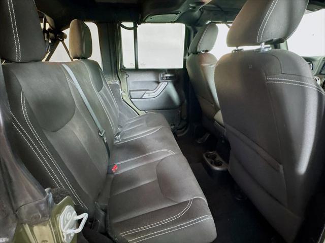 Photo of 2015 Tank Clearcoat Jeep Wrangler Unlimited