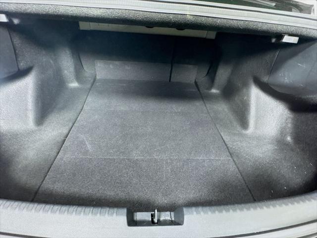 Photo of 2023 Majestic Black Pearl Acura TLX