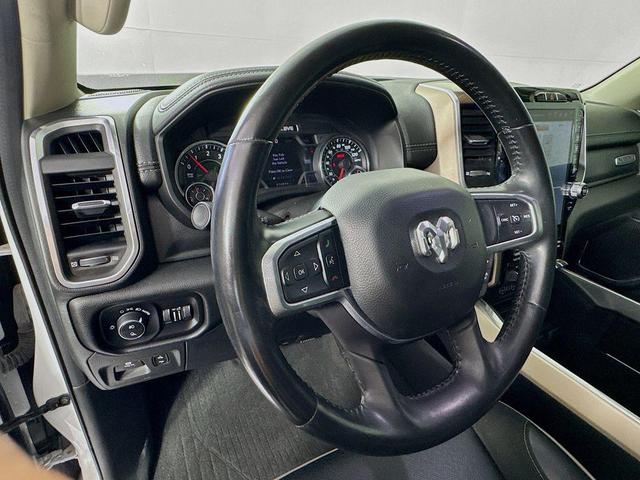 Photo of 2022 Bright White Clearcoat RAM 1500