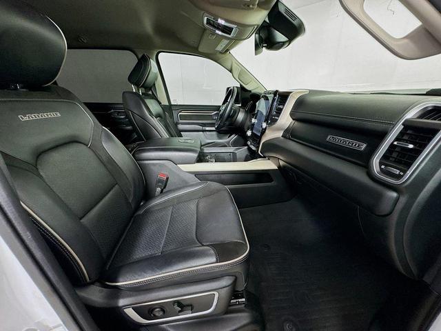 Photo of 2022 Bright White Clearcoat RAM 1500