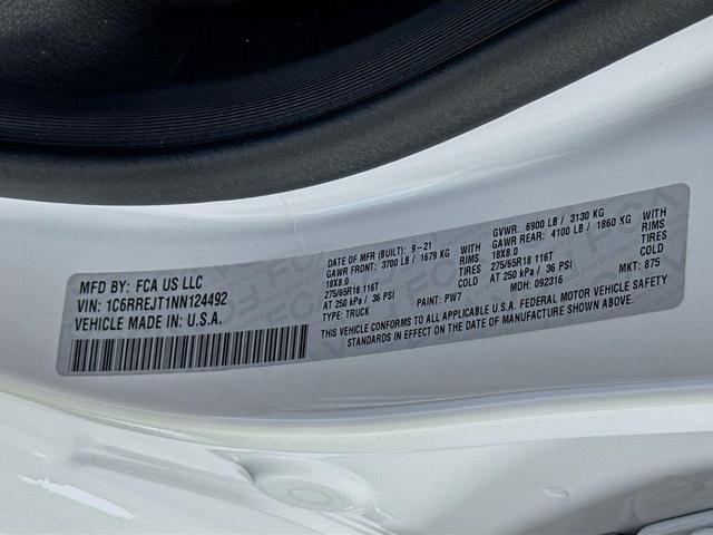 Photo of 2022 Bright White Clearcoat RAM 1500