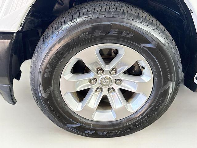 Photo of 2022 Bright White Clearcoat RAM 1500