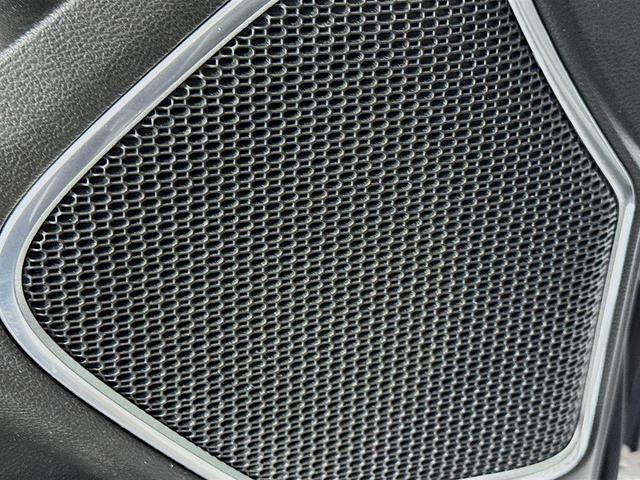 Photo of 2022 Bright White Clearcoat RAM 1500