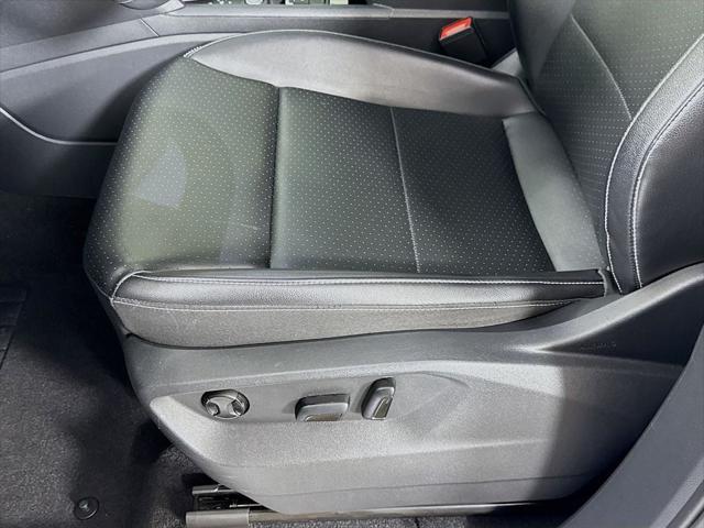 Photo of 2022 Pure White Volkswagen Atlas