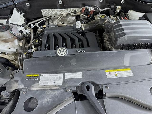 Photo of 2022 Pure White Volkswagen Atlas