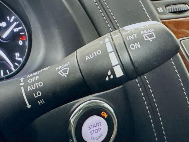 Photo of 2019 Black Obsidian INFINITI QX80