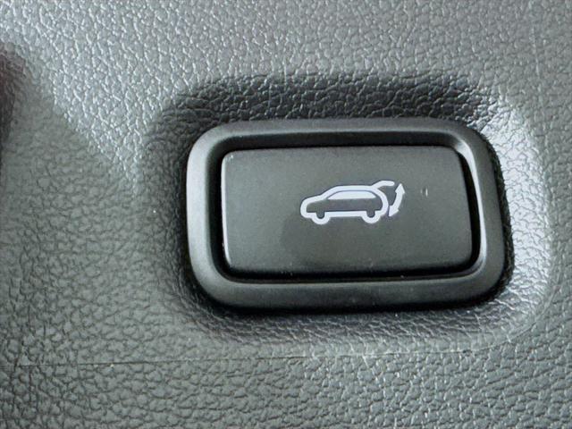 Photo of 2022 Calypso Red Hyundai SANTA FE