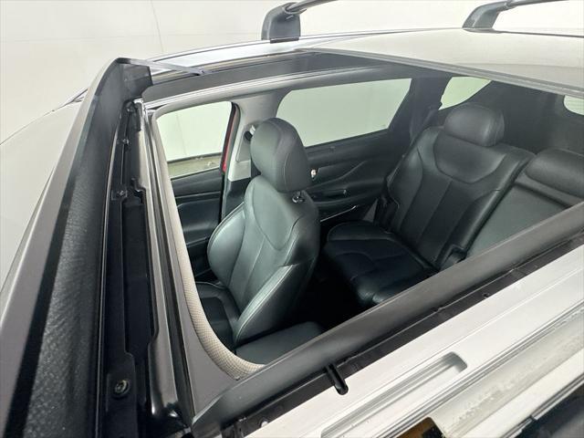 Photo of 2022 Calypso Red Hyundai SANTA FE