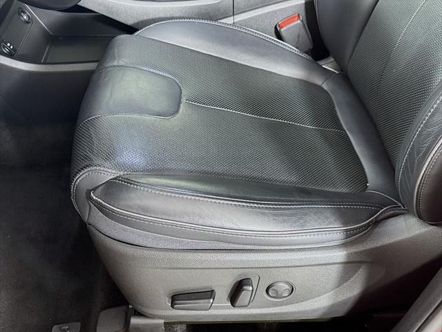 Photo of 2022 Calypso Red Hyundai SANTA FE