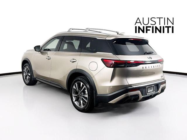 Photo of 2024 Warm Titanium INFINITI QX60