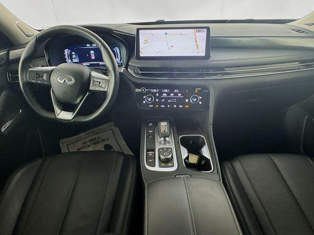 Photo of 2024 Warm Titanium INFINITI QX60