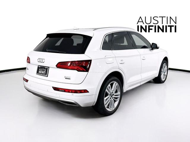 Photo of 2018 Ibis White Audi Q5