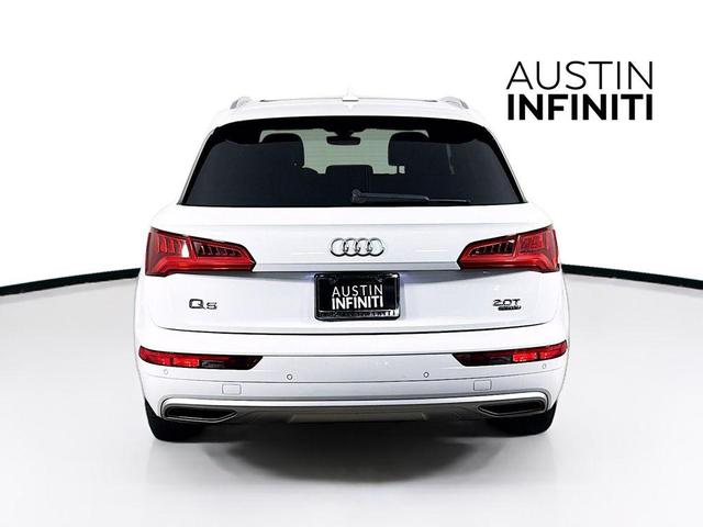 Photo of 2018 Ibis White Audi Q5