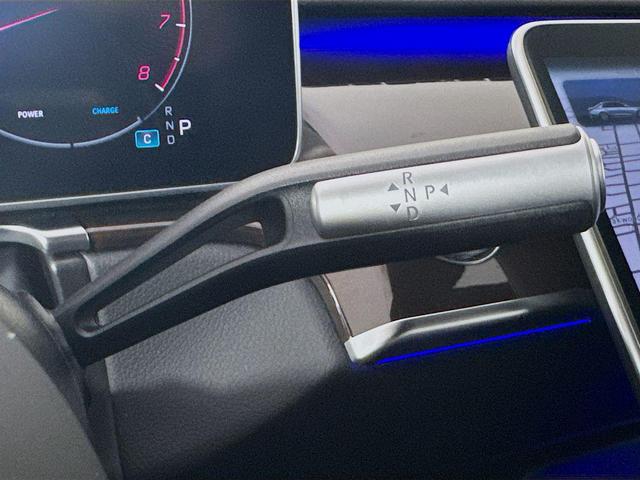 Photo of 2024 Black Mercedes-Benz S-Class