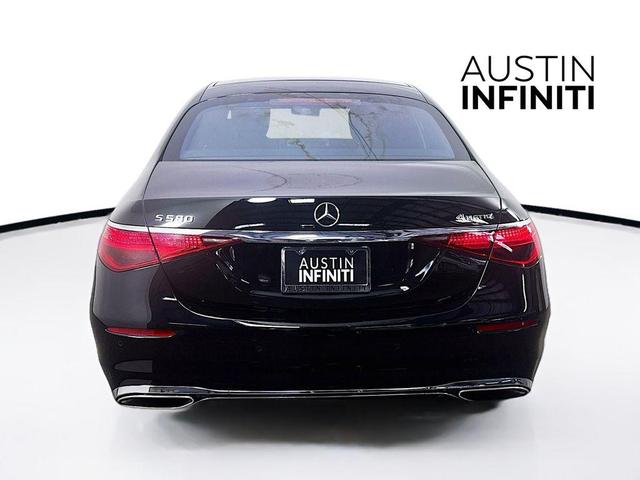 Photo of 2024 Black Mercedes-Benz S-Class