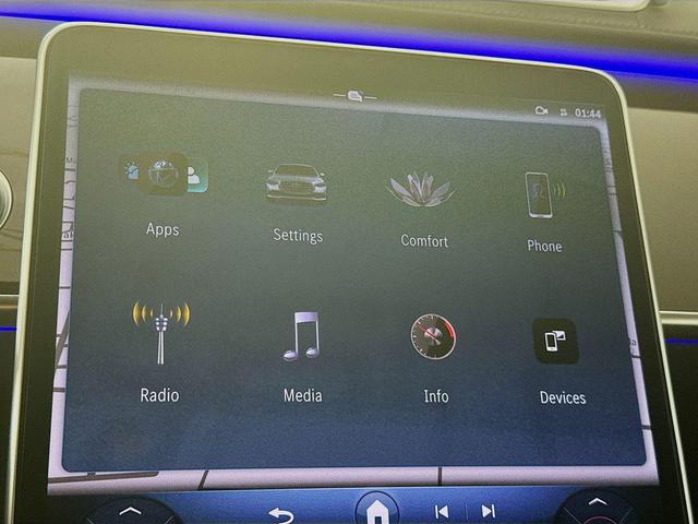 Photo of 2024 Black Mercedes-Benz S-Class