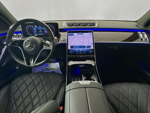 Photo of 2024 Black Mercedes-Benz S-Class