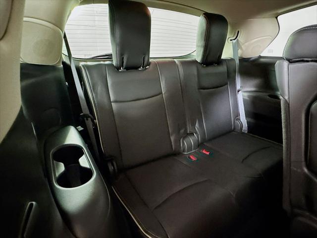 Photo of 2019 Black Obsidian INFINITI QX60