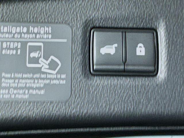Photo of 2025 Black Obsidian INFINITI QX50