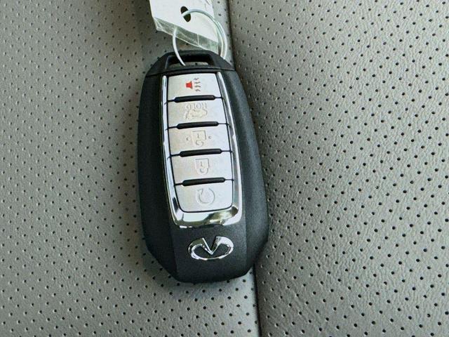 Photo of 2025 Black Obsidian INFINITI QX50