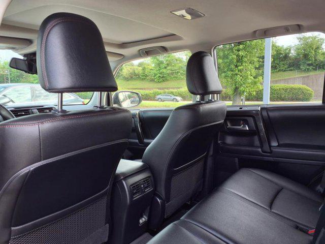 Photo of 2022 Classic Silver Metallic Toyota 4Runner