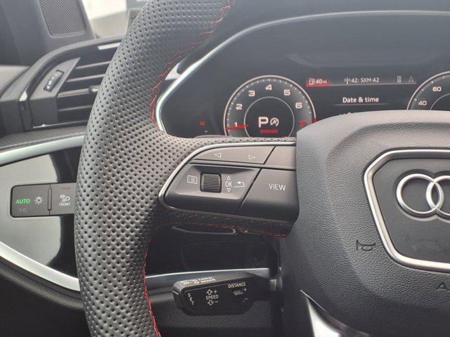 Photo of 2025 White Audi Q3