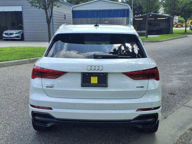Photo of 2020 White Audi Q3