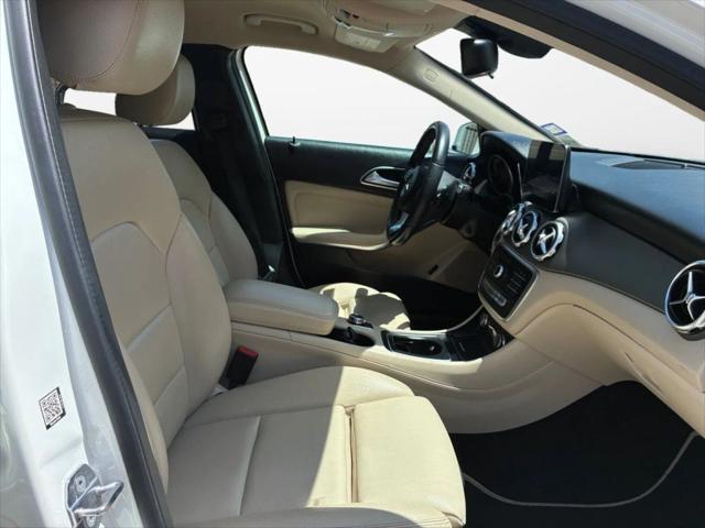 Photo of 2019 Polar White Mercedes-Benz GLA 250