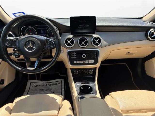 Photo of 2019 Polar White Mercedes-Benz GLA 250